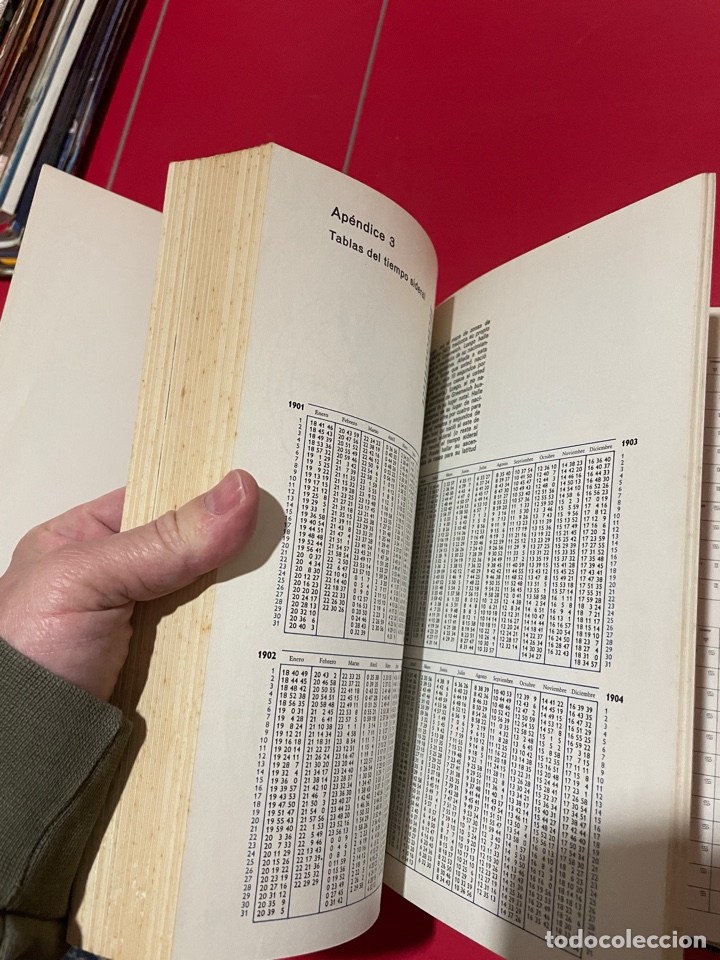 Libros de segunda mano: ASTROLOG&Iacute;A (Louis MacNeice) - Foto 4