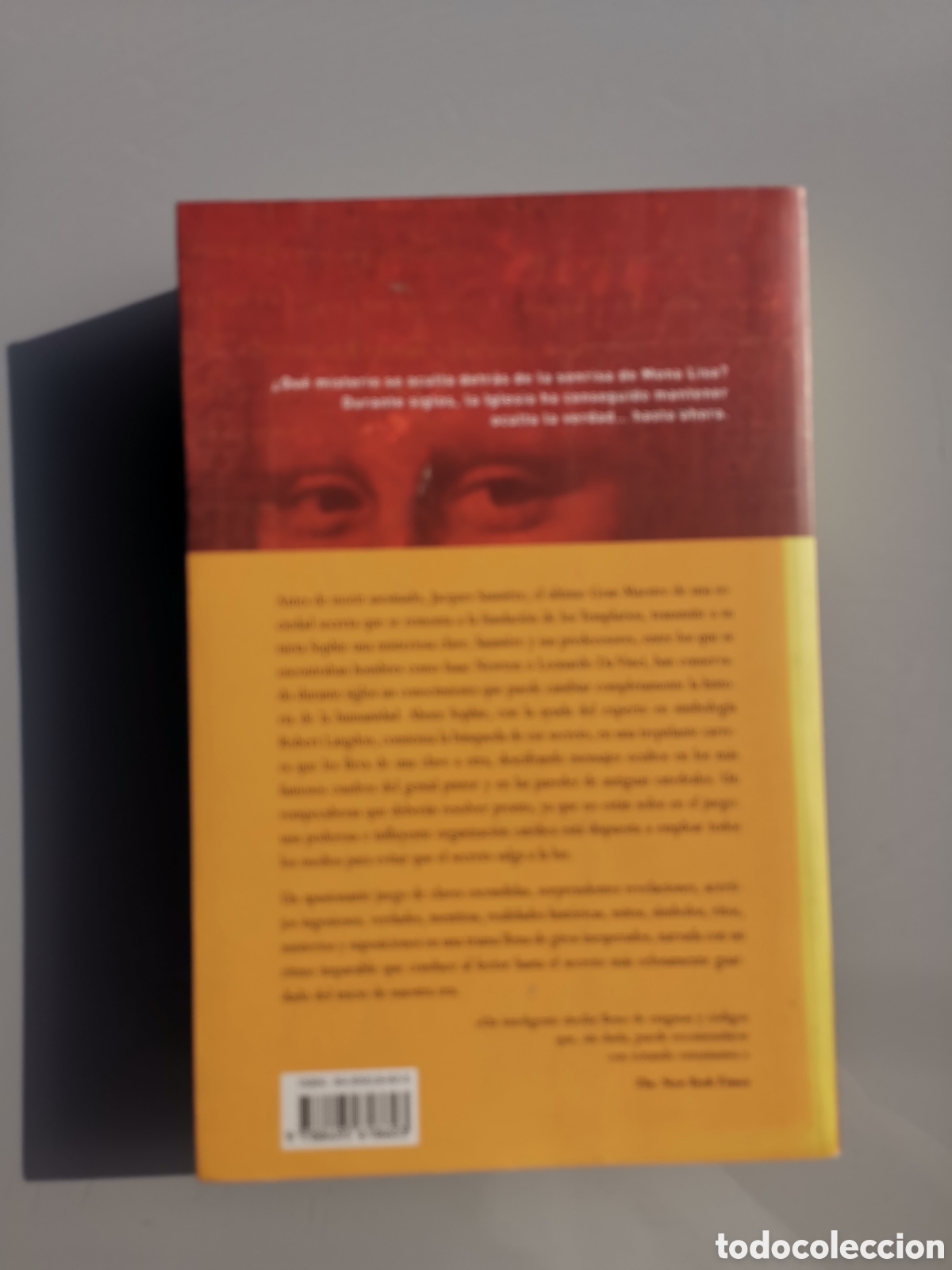 Libros de segunda mano: Dos libros, El c&oacute;digo Da Vinci y Regreso a las estrellas. - Foto 2