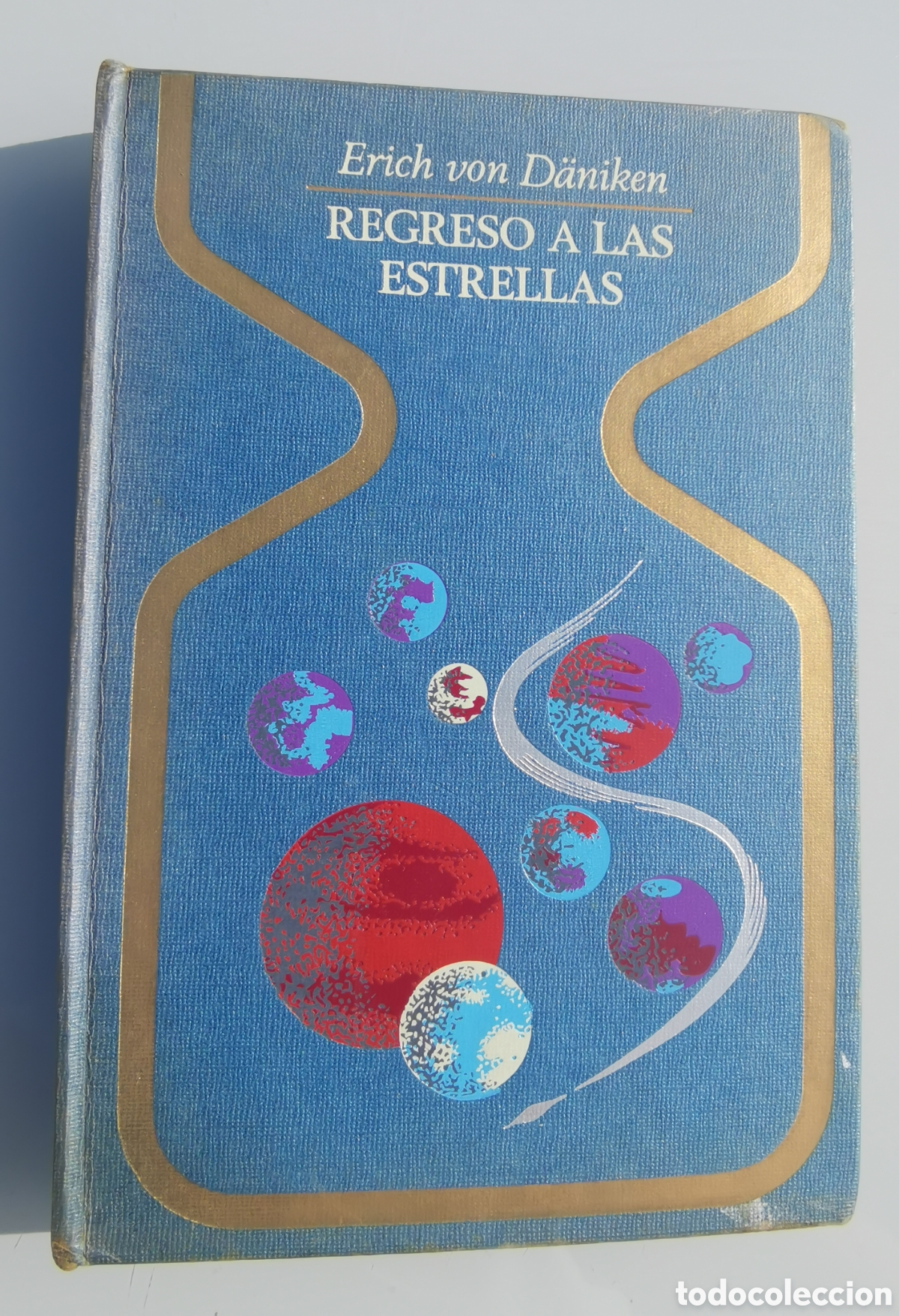 Libros de segunda mano: Dos libros, El c&oacute;digo Da Vinci y Regreso a las estrellas. - Foto 3
