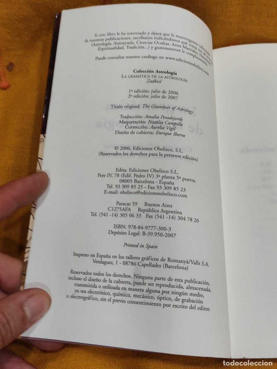 Libros de segunda mano: La gram&aacute;tica de la astrolog&iacute;a - Foto 3