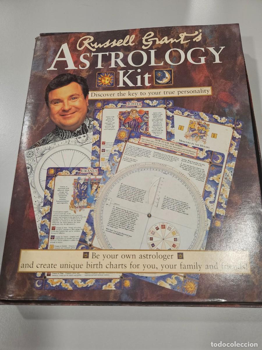Libros de segunda mano: RUSSELL GRANT'S ASTROLOGY KIT