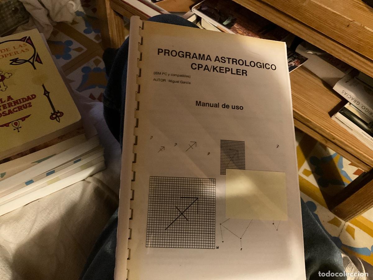 Libros de segunda mano: Manual uso del programa astrol&oacute;gico capa de Miguel Garcia