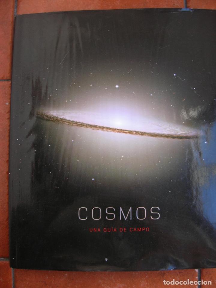 Libros de segunda mano: COSMOS: UNA GUIA DE CAMPO - Foto 1