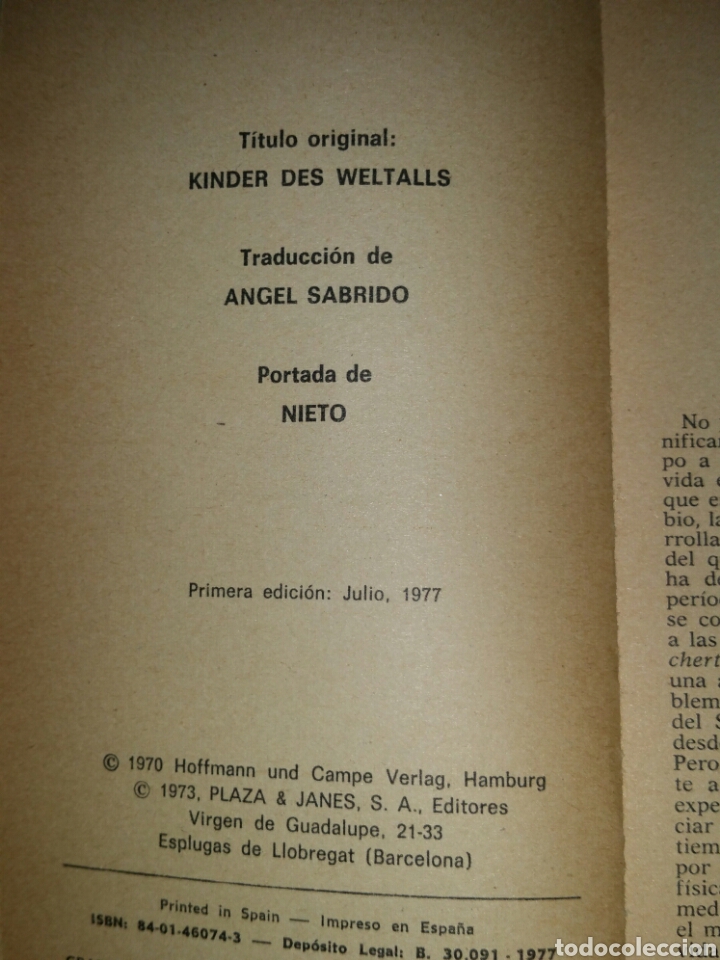 Libros de segunda mano: Hijos del universo. Primera edici&oacute;n 1977. - Foto 2