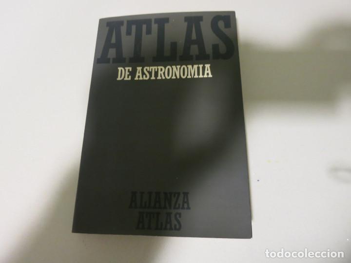 Libros de segunda mano: ATLAS DE ASTRONOMIA ALIANZA - Foto 1