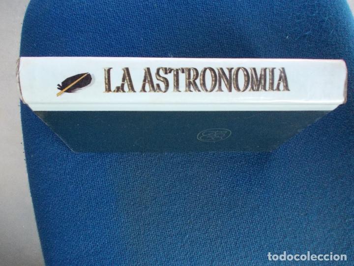 Libros de segunda mano: LA ASTRONOMIA CIRCULO DE LECTORES - Foto 1
