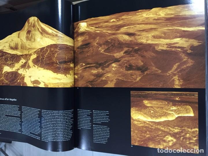 Libros de segunda mano: COSMOS. A FIELD GUIDE. Giles Sparrow - Foto 3