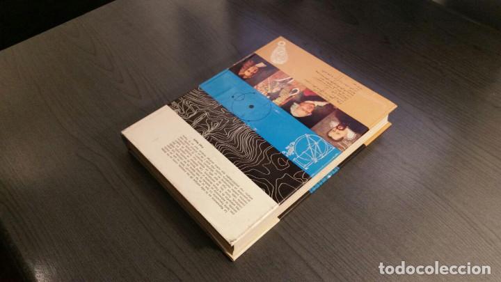 Libros de segunda mano: Astronomia. Fred Hoyle - Foto 9