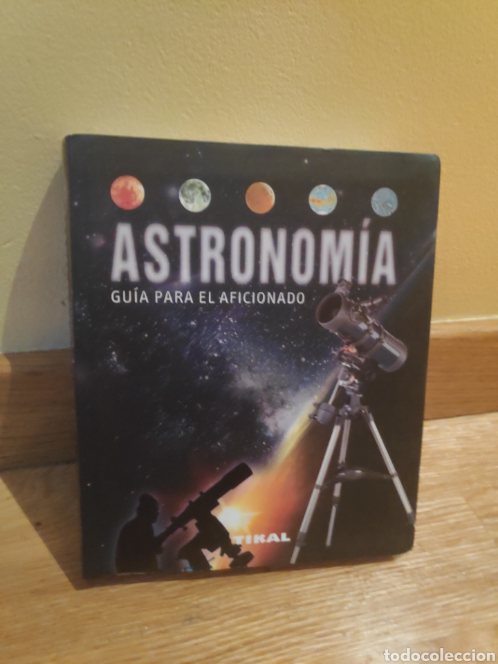 Libros de segunda mano: Astronom&iacute;a gu&iacute;a para el aficionado - Foto 1