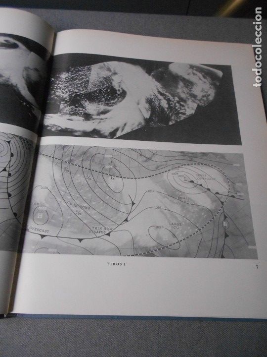 Libros de segunda mano: EXPLORING SPACE WITH A CAMERA - Foto 4