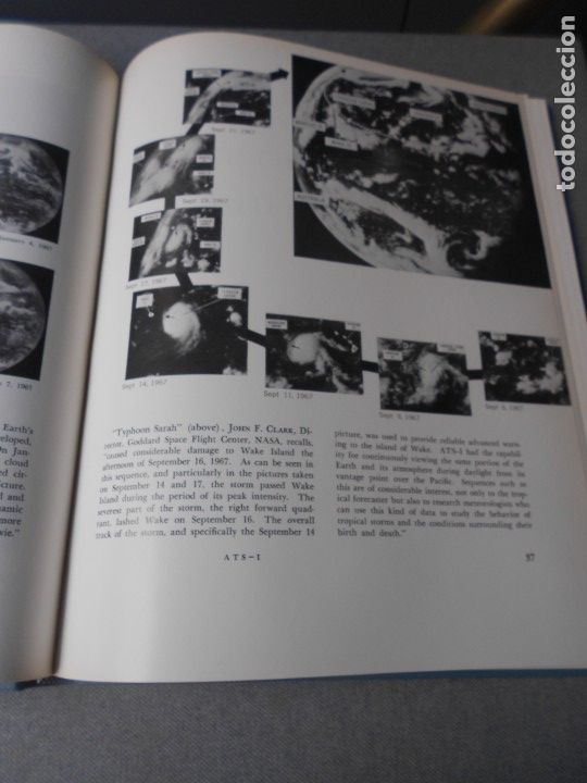 Libros de segunda mano: EXPLORING SPACE WITH A CAMERA - Foto 14