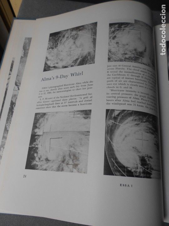 Libros de segunda mano: EXPLORING SPACE WITH A CAMERA - Foto 17