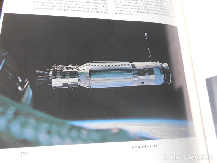 Libros de segunda mano: EXPLORING SPACE WITH A CAMERA - Foto 26