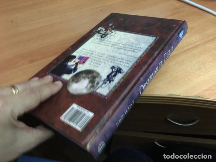 Libros de segunda mano: OBSERVAR EL CIELO (DAVID H. LEVY) PLANETA (LB41) - Foto 2