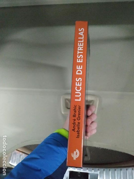 Libros de segunda mano: Luces de Estrellas. Los Colores de lo Invisible - Brahic / Grenier - Foto 3