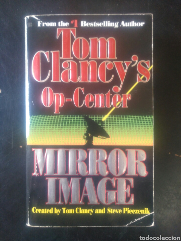 Libros de segunda mano: Tom Clancy. Mirror Image. En ingl&eacute;s. - Foto 1