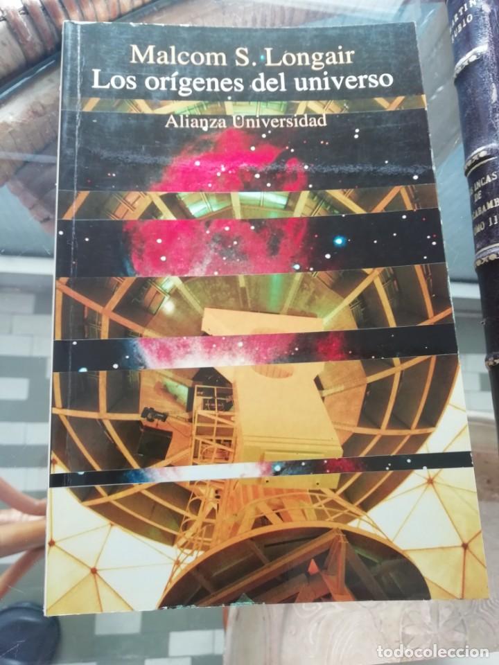 Libros de segunda mano: Los or&iacute;genes del universo de Malcolm S. Longair - Foto 1