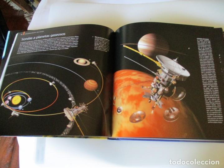 Libros de segunda mano: MARK A. GARLICK Astronom&iacute;a Biblioteca visual W5040 - Foto 4
