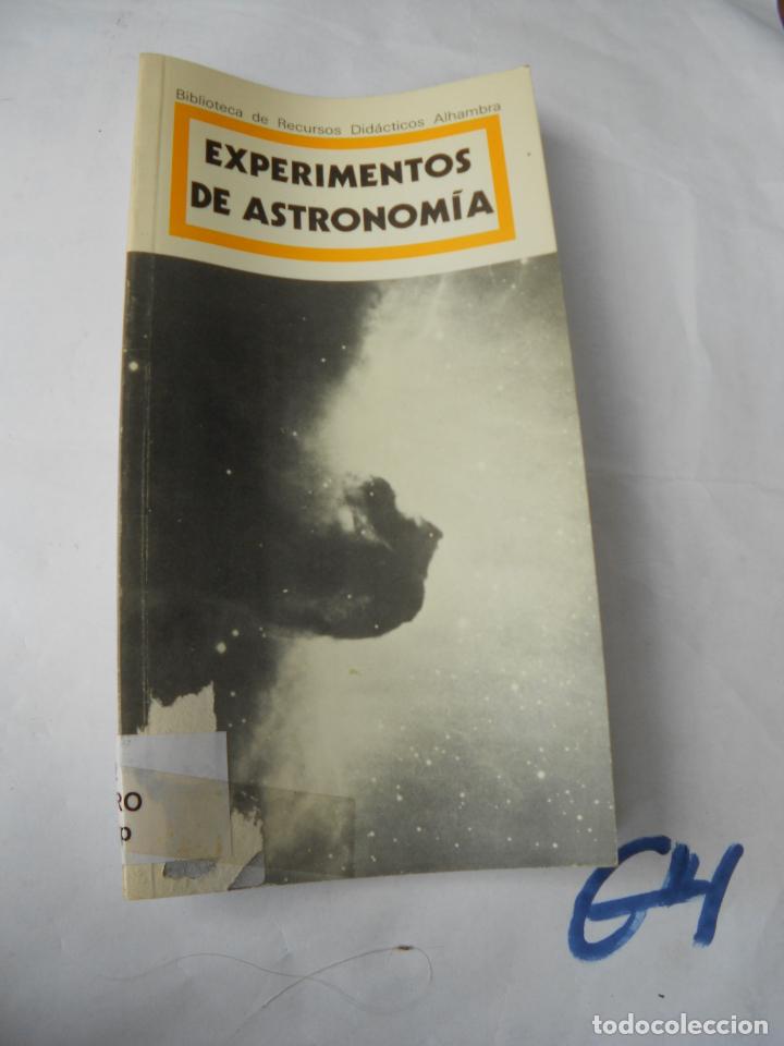 Libros de segunda mano: EXPERIMENTOS DE ASTRONOMIA - Foto 1