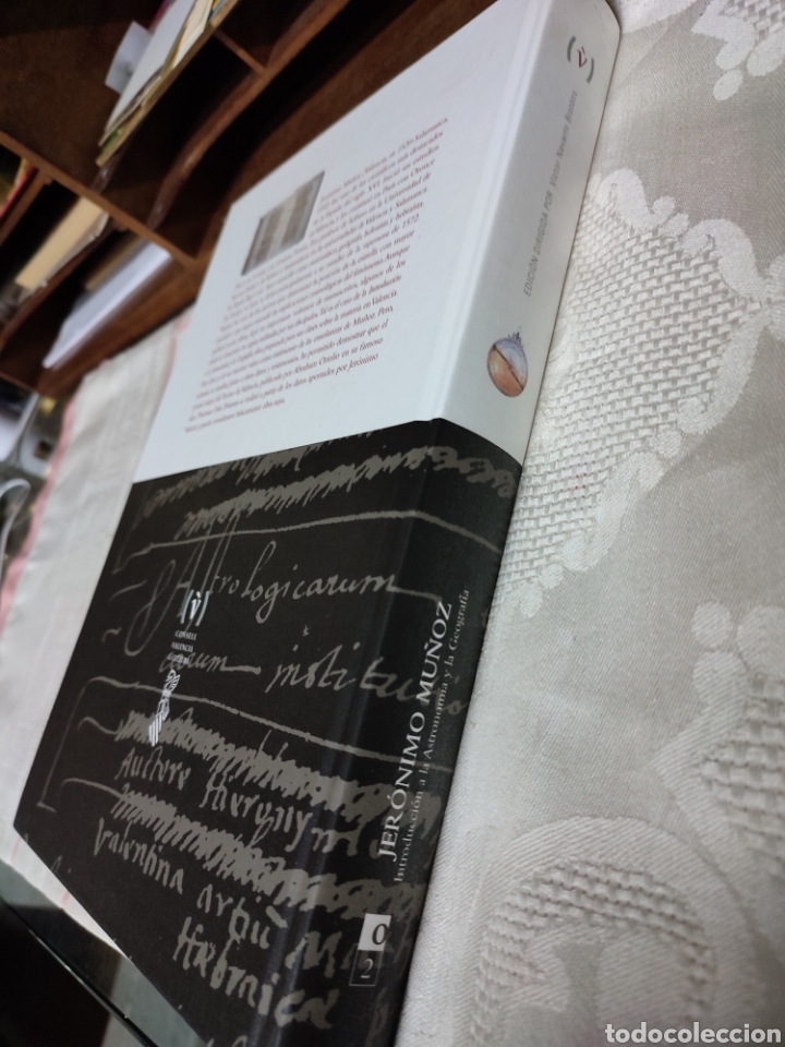 Libros de segunda mano: Jer&oacute;nimo Mu&ntilde;oz Introducci&oacute;n a la geograf&iacute;a y astronom&iacute;a - Foto 10