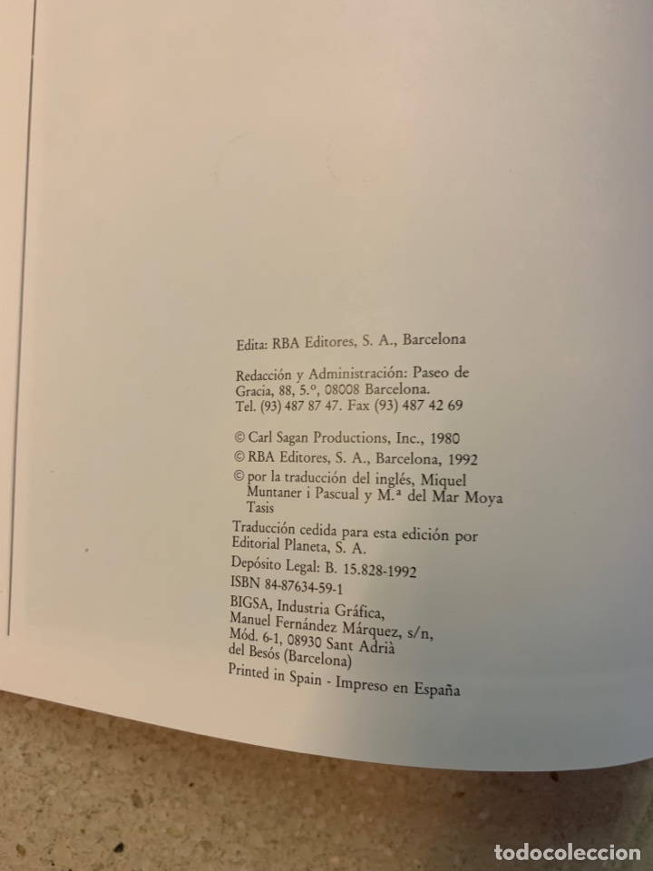 Libros de segunda mano: Cosmos - Carl Sagan - colecci&oacute;n completa - libro y 13 vhs - Foto 5