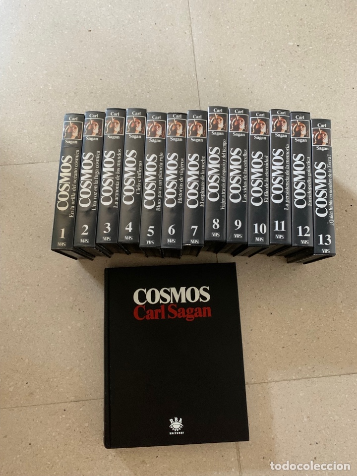 Libros de segunda mano: Cosmos - Carl Sagan - colecci&oacute;n completa - libro y 13 vhs - Foto 1