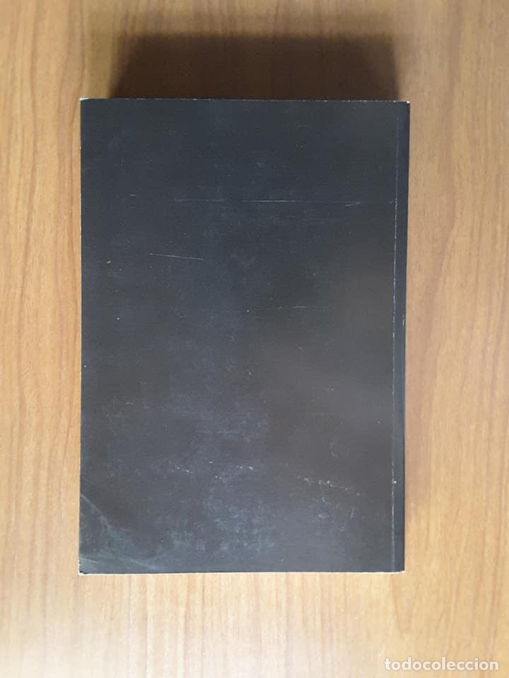 Libros de segunda mano: Spaceflight Revolution. James R. Hansen - Foto 2