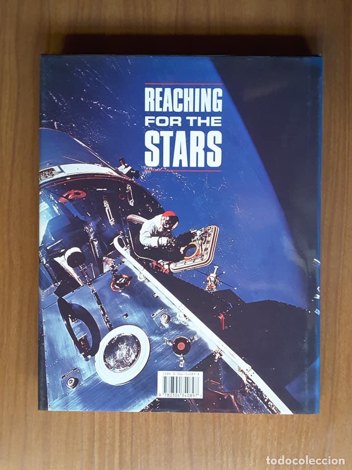 Libros de segunda mano: Reaching for the Stars. Peter Bond - Foto 2