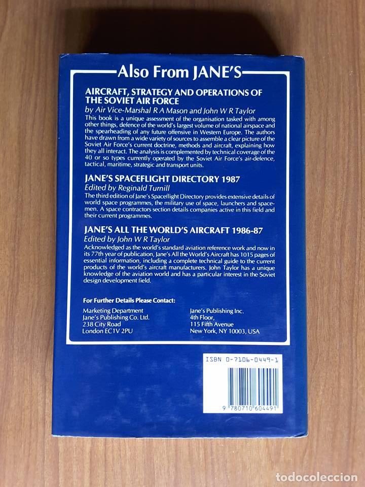 Libros de segunda mano: Soviet Military Strategy in Space. Nicholas L. Johnson - Foto 2