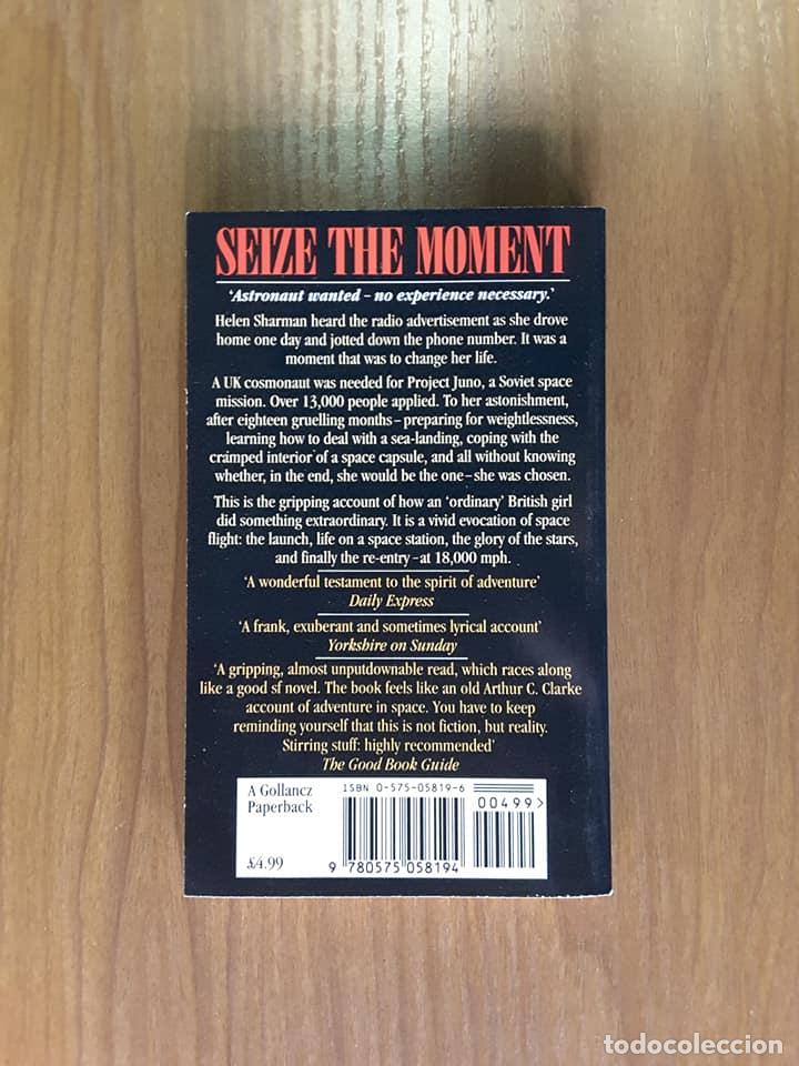 Libros de segunda mano: Seize the Moment. Helen Sharman & Christopher Priest - Foto 2