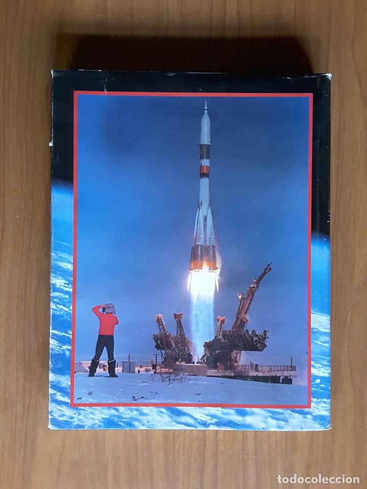 Libros de segunda mano: Cosmonautics. Wayne R. Matson (edit.). - Foto 2