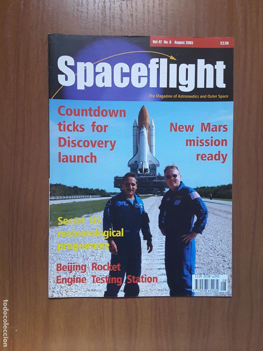 Libros de segunda mano: Spaceflight Vol. 47 No 8 - Revista exploraci&oacute;n del espacio en ingl&eacute;s. - Foto 1