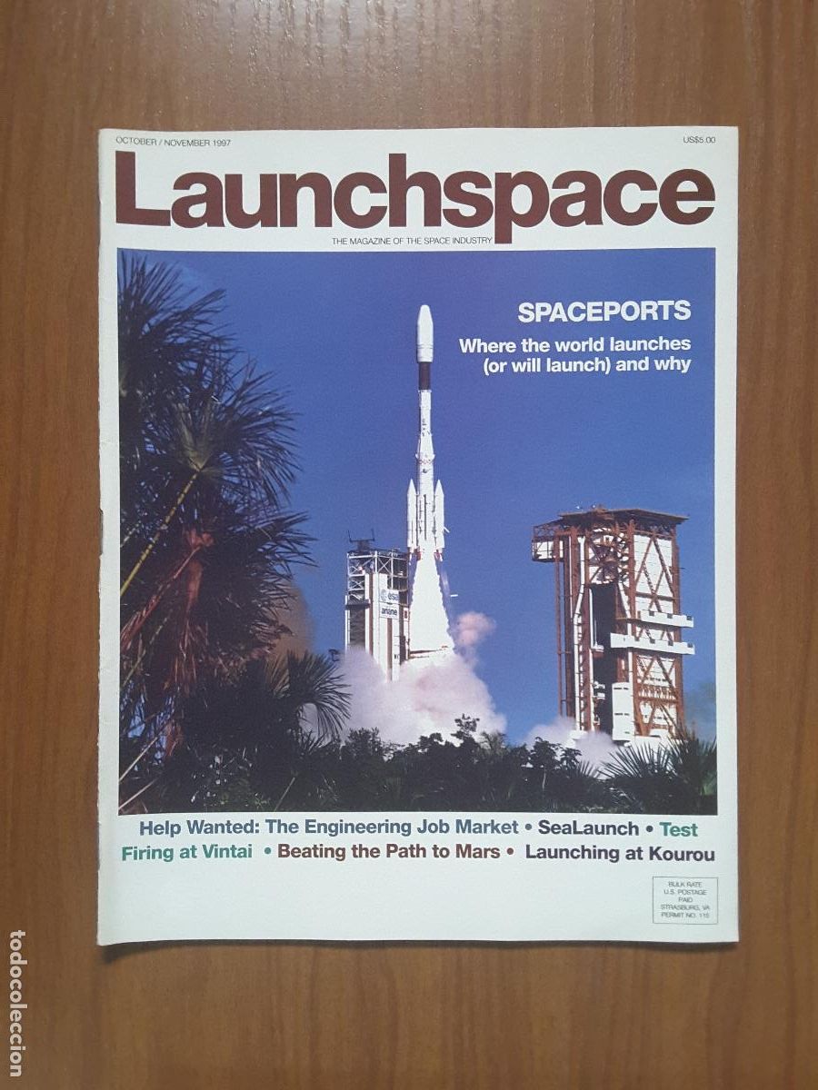 Libros de segunda mano: Launchspace 10/11 1997 - Revista exploraci&oacute;n del espacio en ingl&eacute;s. - Foto 1
