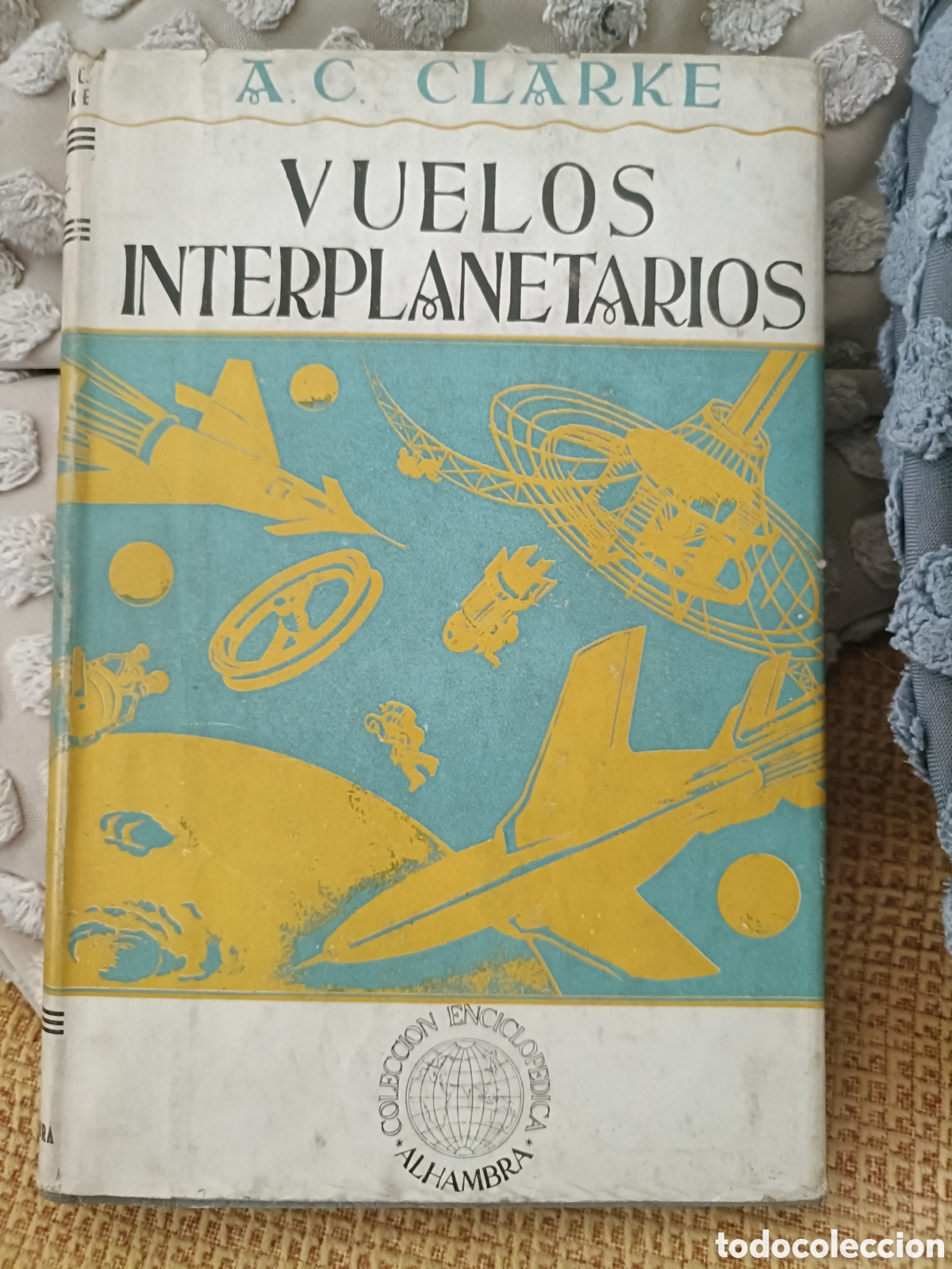 Libros de segunda mano: Vuelos Interplanetarios A.C Clarke - Foto 2