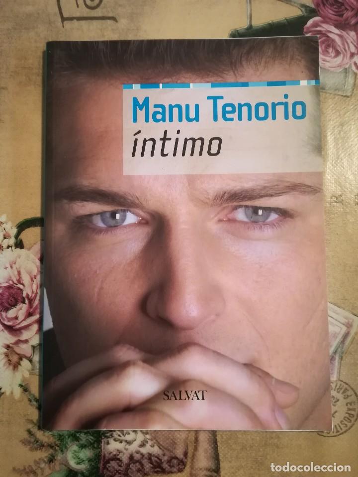 Libros de segunda mano: &Iacute;ntimo - Manu Tenorio - Foto 1