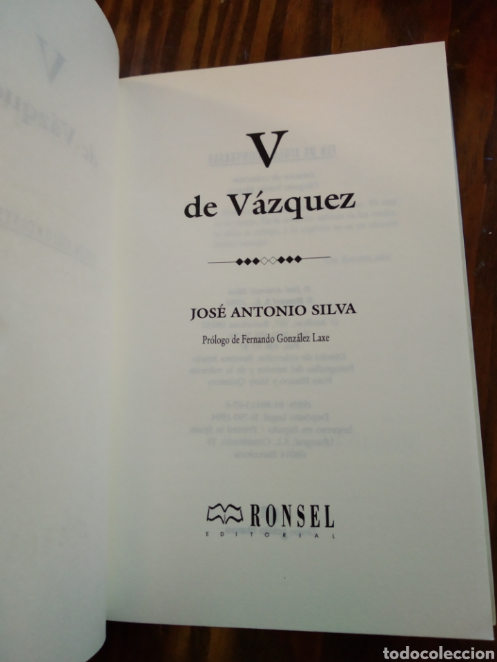 Libros de segunda mano: V DE V&Aacute;ZQUEZ. JOS&Eacute; ANTONIO SILVA - Foto 2