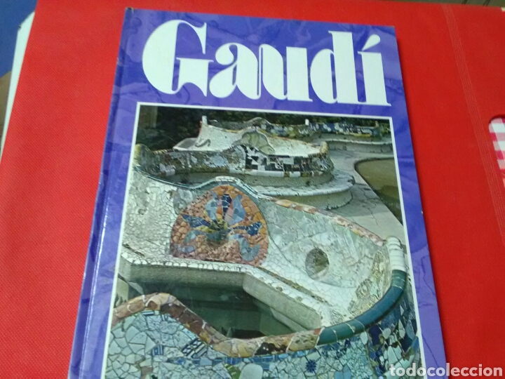 Libros de segunda mano: GAUD&Iacute; . ED. SALVAT - La Caixa .. - Foto 1