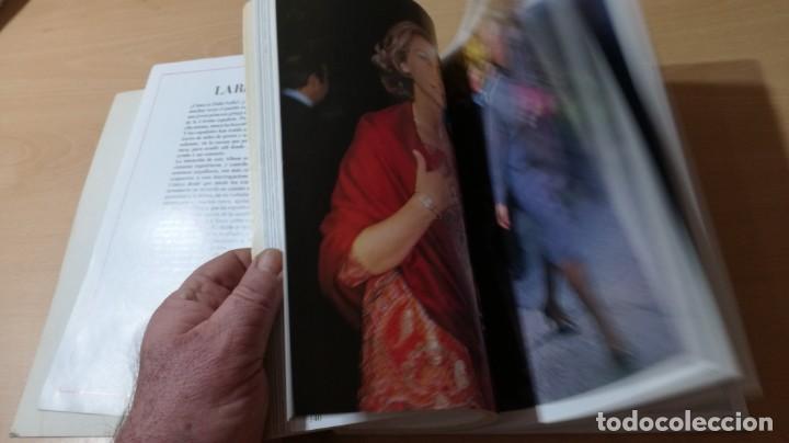 Libros de segunda mano: LA REINA SOFIA - ALBUN GRAVOL24 - Foto 8