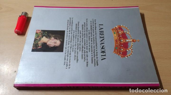 Libros de segunda mano: LA REINA SOFIA - ALBUN GRAVOL8 - Foto 2