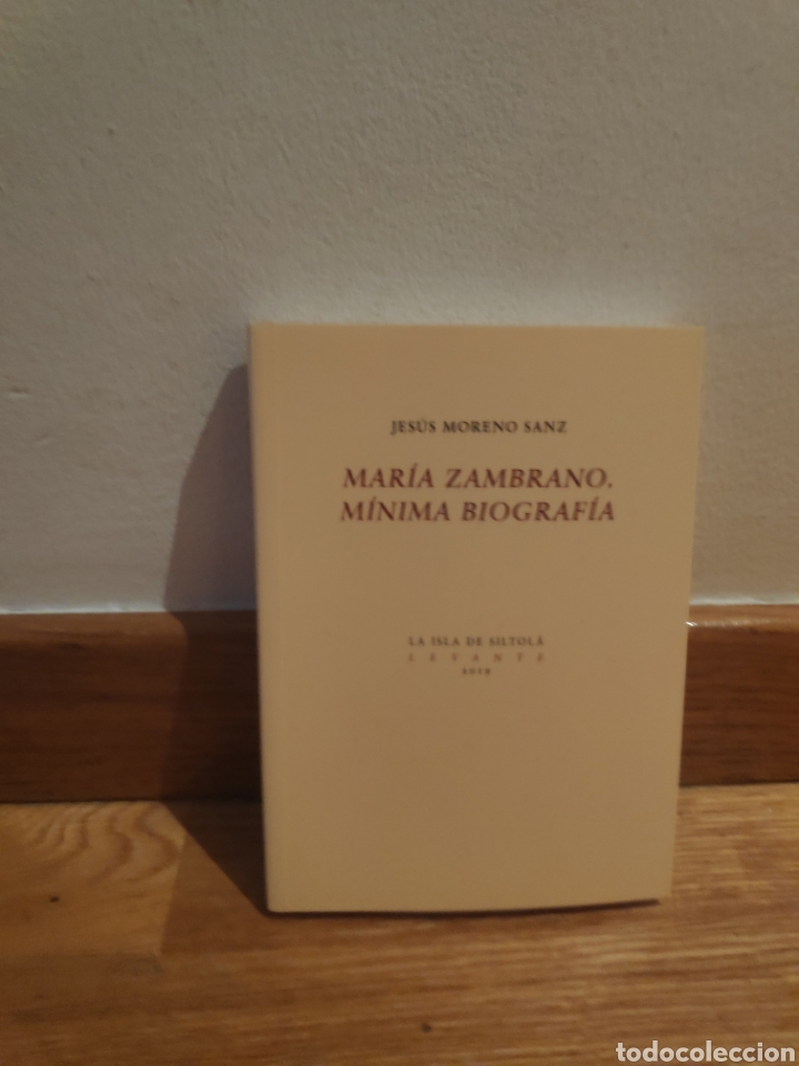 Libros de segunda mano: Jes&uacute;s moreno Sanz Mar&iacute;a Zambrano m&iacute;nima biograf&iacute;a