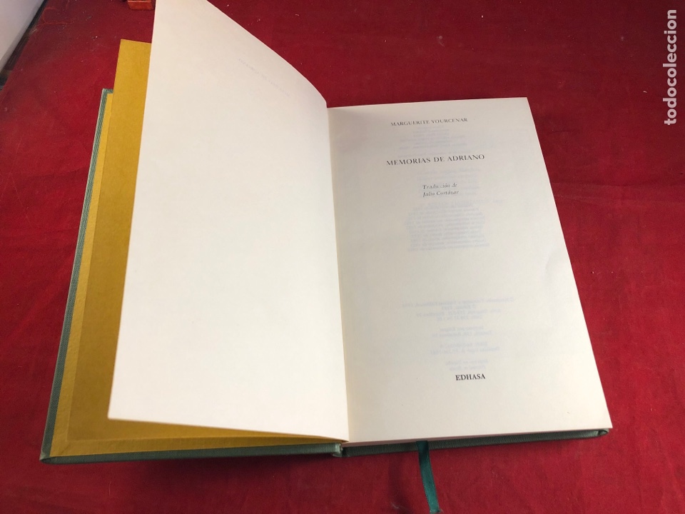 Libros de segunda mano: Memorias de Adriano - Foto 1