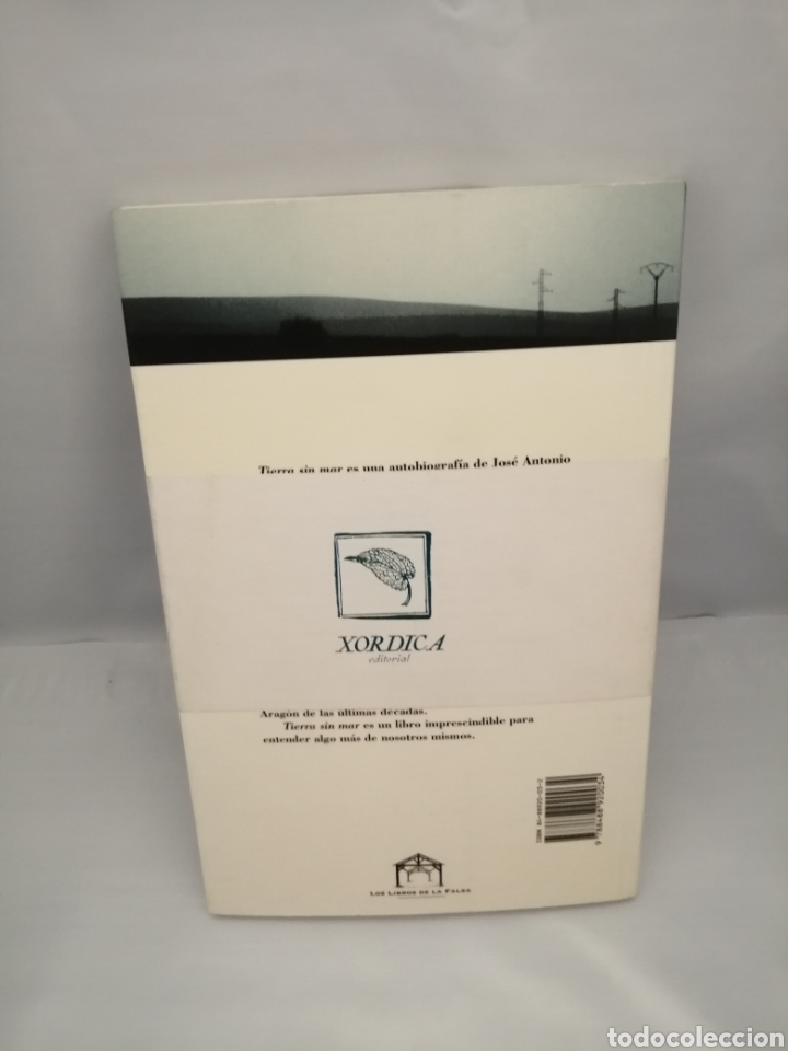 Libros de segunda mano: Tierra sin mar (Los libros de la falsa) - Foto 2