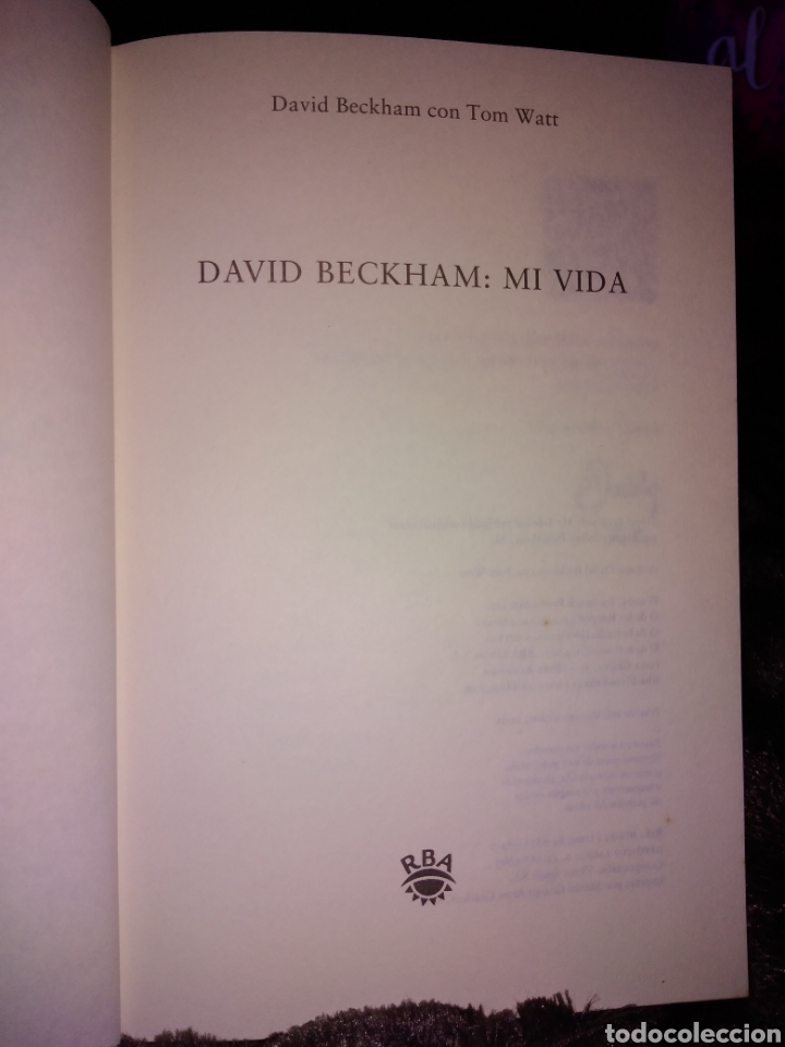 Libros de segunda mano: David Beckham mi vida Tom watt Orbis - Foto 1