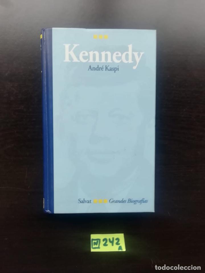 Libros de segunda mano: Kennedy - Foto 1