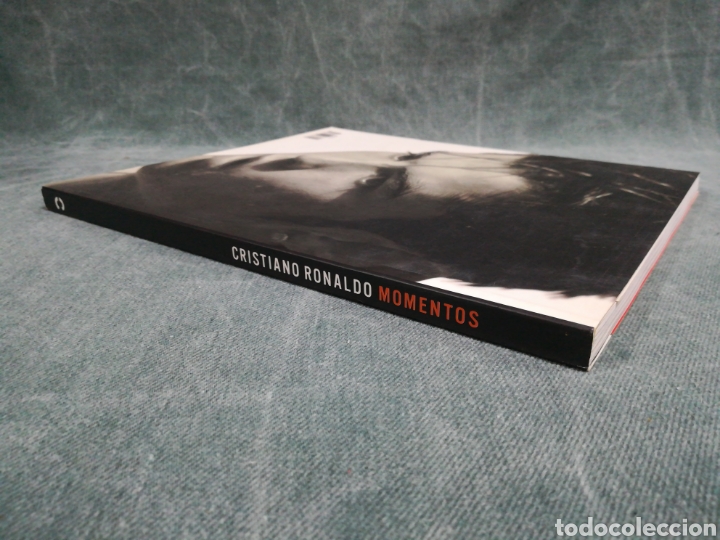 Libros de segunda mano: CRISTIANO RONALDO - MOMENTOS - LIBROS C&Uacute;PULA - Foto 3
