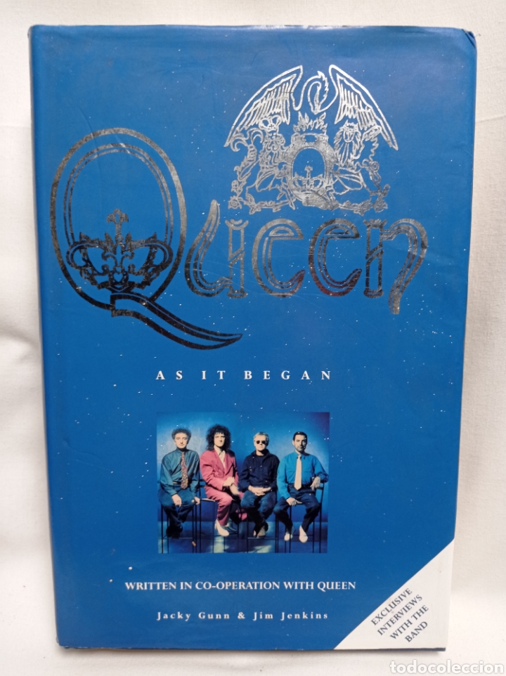 Libros de segunda mano: Queen as it began. Libro en ingl&eacute;s - Foto 1