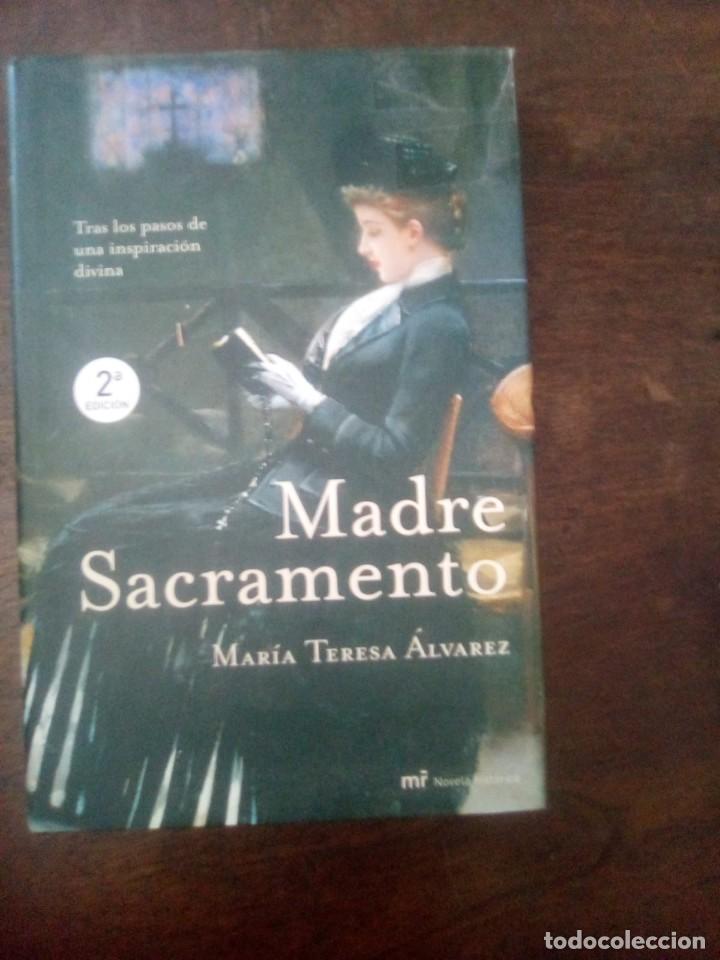 Libri di seconda mano: Madre Sacramento.- &Aacute;lvarez, Mar&iacute;a Teresa &Aacute;lvarez. MADRE SACRAMENTO.