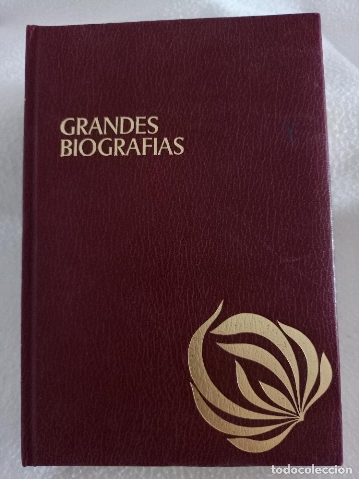 Libros de segunda mano: GRANDES BIOGRAFIAS. TOMO IV. HITLER, RAMON Y CAJAL, KENNEDY. 1981. ED ASURI. VER