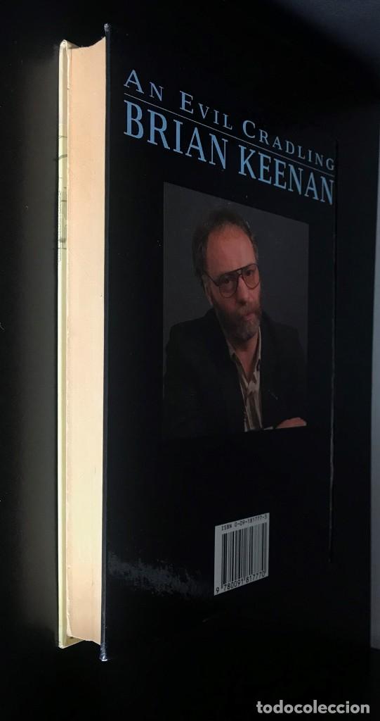 Libros de segunda mano: An Evil Cradling de Brian Keenan - Foto 5