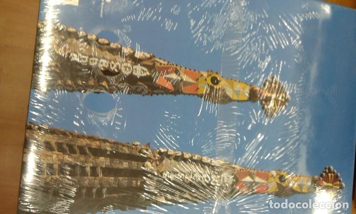 Libros de segunda mano: GAUDI. El hombre y la obra - Foto 2